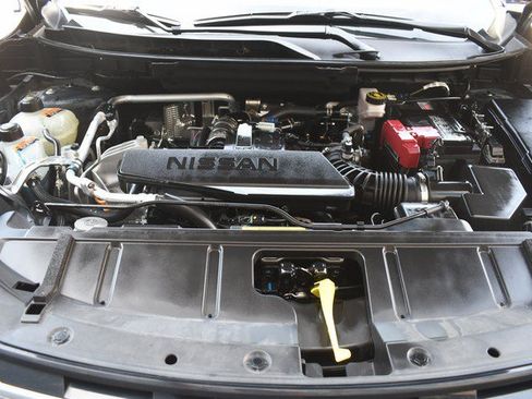 Used 2026 Nissan Rogue SV AWD/4WD image 29