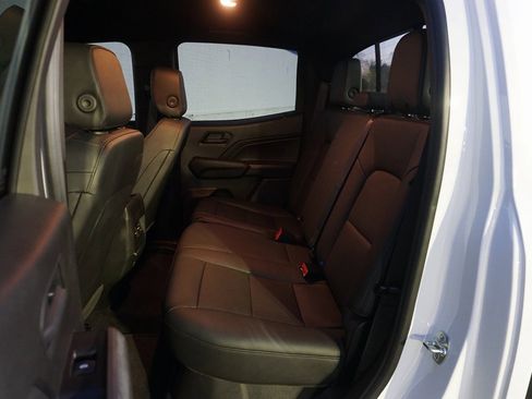 Certified 2025 Chevrolet Colorado Trail Boss image 11