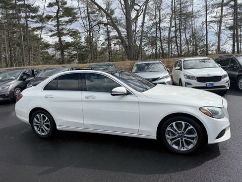 Used 2018 Mercedes-Benz C 300 4MATIC Sedan image 5