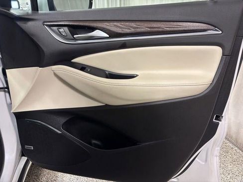 Used 2022 Buick Enclave Avenir w/ Trailering Package, 5000 lbs. image 22