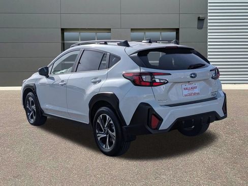 Used 2024 Subaru Crosstrek 2.0i Premium AWD/4WD image 8