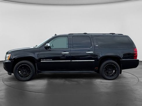 Used 2013 Chevrolet Suburban LTZ AWD/4WD image 6