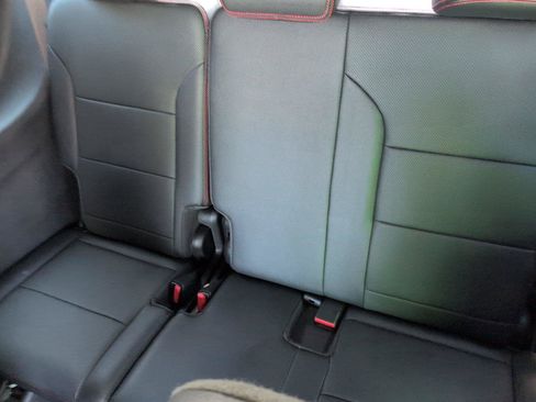 Certified 2026 Chevrolet Traverse RS w/ LPO, Floor Liner Package FWD image 34