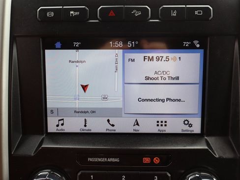 Used 2017 Ford F450 Lariat w/ Tow Technology Bundle image 11