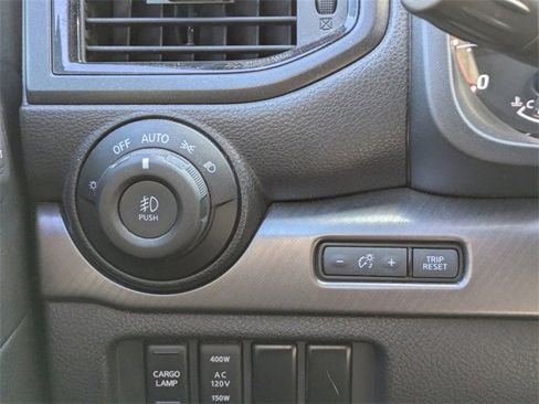 Used 2021 Nissan Titan PRO-4X w/ Pro-4x Convenience Package image 24