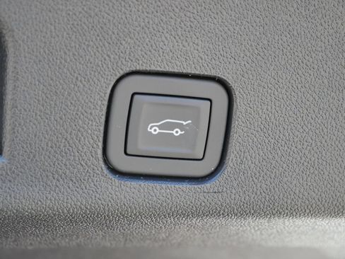 New 2026 GMC Acadia AT4 w/ Luxury Package AWD/4WD image 37