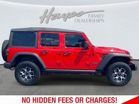 Used 2022 Jeep Wrangler Unlimited Rubicon w/ Cold Weather Group AWD/4WD image 2