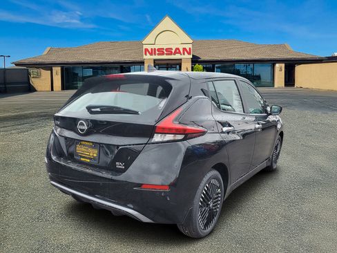 New 2025 Nissan Leaf SV Plus image 4