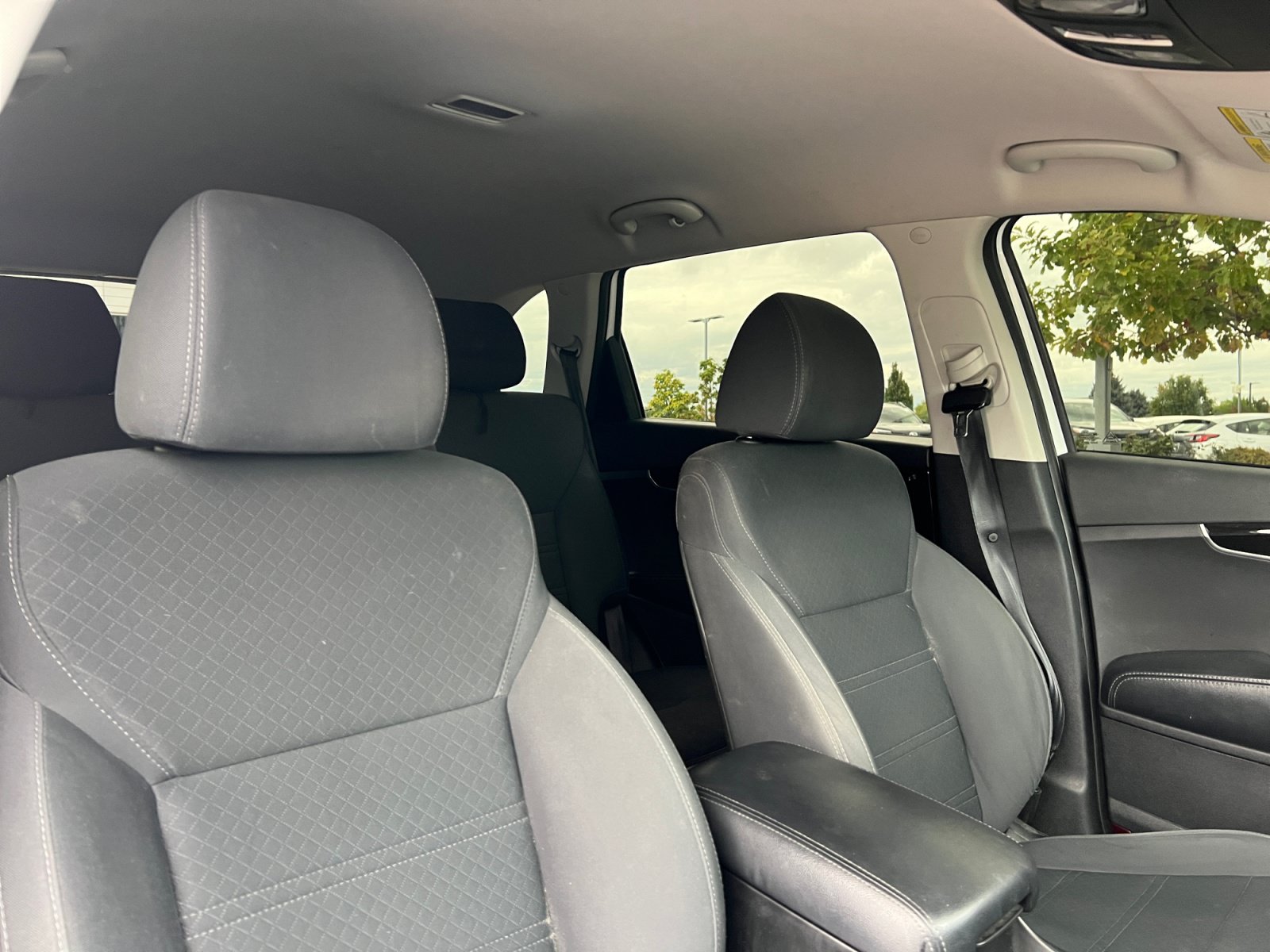 Used 2019 Kia Sorento AWD V6 image 19