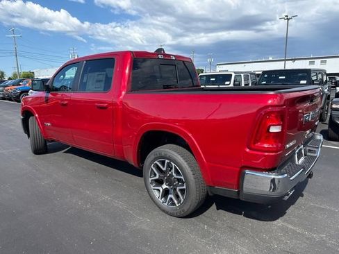 Used 2026 RAM 1500 Laramie AWD/4WD image 6