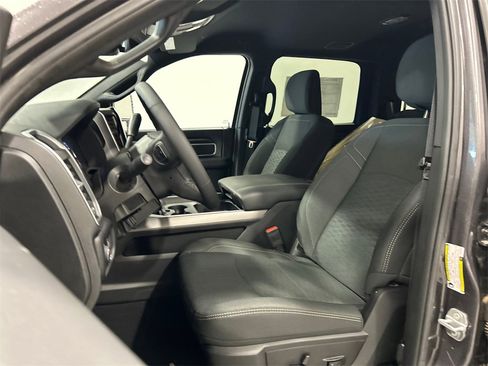 New 2025 RAM 2500 Big Horn image 16