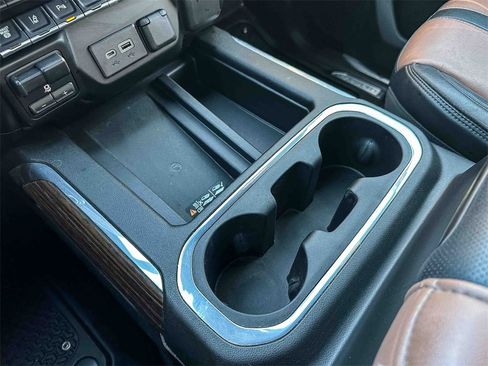 Used 2021 Chevrolet Silverado 2500 High Country w/ Z71 Off-Road Package image 30