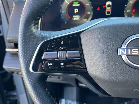 Certified 2023 Nissan Ariya AWD image 11