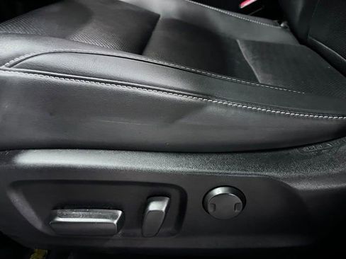 Used 2022 Lexus RX 350L FWD w/ Premium Package image 24