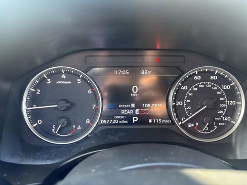 Used 2022 Mitsubishi Outlander ES image 16