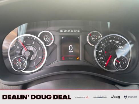 New 2026 RAM 3500 Big Horn AWD/4WD image 15
