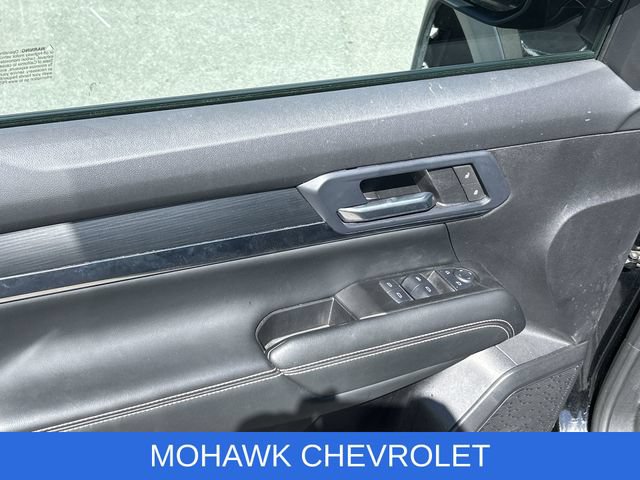 Certified 2025 GMC Terrain Elevation AWD/4WD image 23