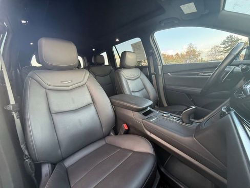 Certified 2024 Cadillac XT6 Sport w/ LPO, Floor Liner Package image 22