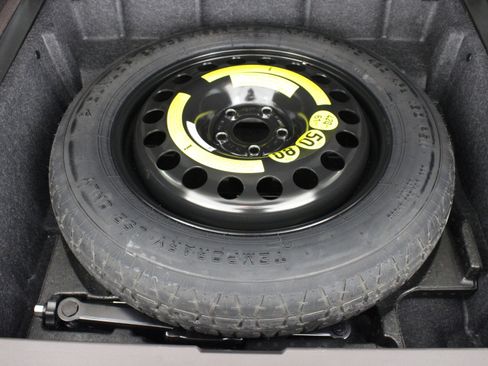 Used 2016 Mercedes-Benz GLE 350 w/ Premium Package image 88