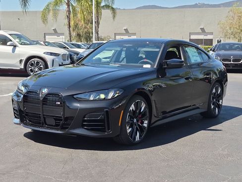 New 2026 BMW M440i w/ Premium Package RWD image 5