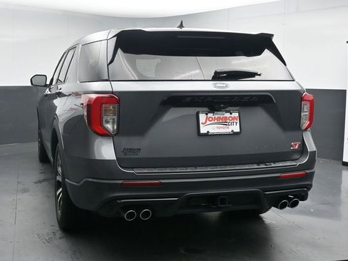 Used 2022 Ford Explorer ST AWD/4WD image 6