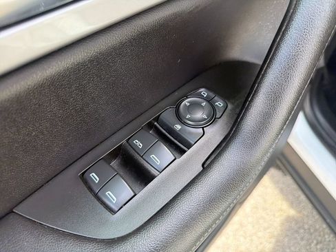 Certified 2022 Chevrolet Blazer LT AWD/4WD image 11