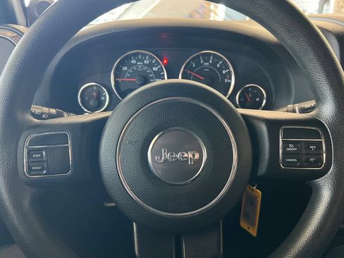 Used 2014 Jeep Wrangler Sport AWD/4WD image 20