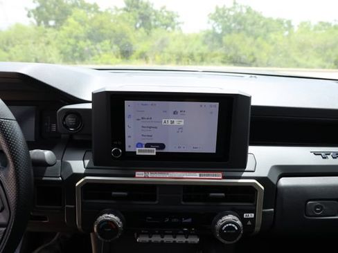 New 2026 Toyota Tacoma SR AWD/4WD image 18
