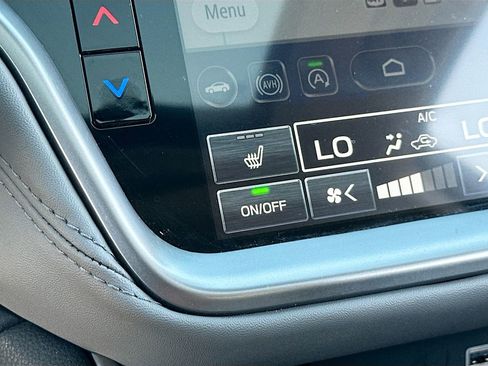 Certified 2025 Subaru Outback Limited w/ Tech Package 3 image 21