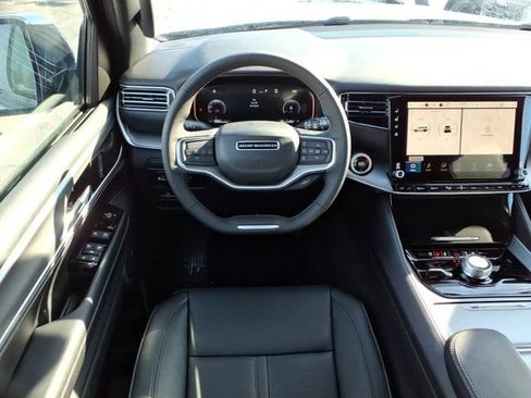 New 2026 Jeep Grand Wagoneer 4WD image 5