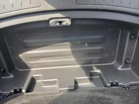 Used 2019 Buick Enclave Essence FWD image 5