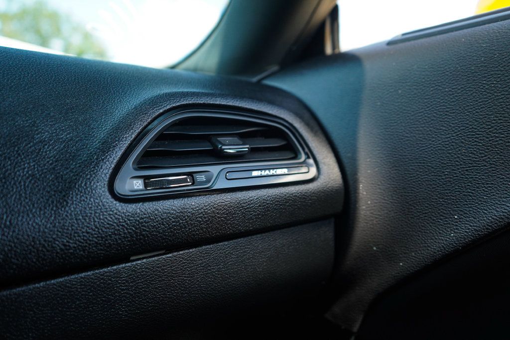 Used 2018 Dodge Challenger R/T RWD image 27
