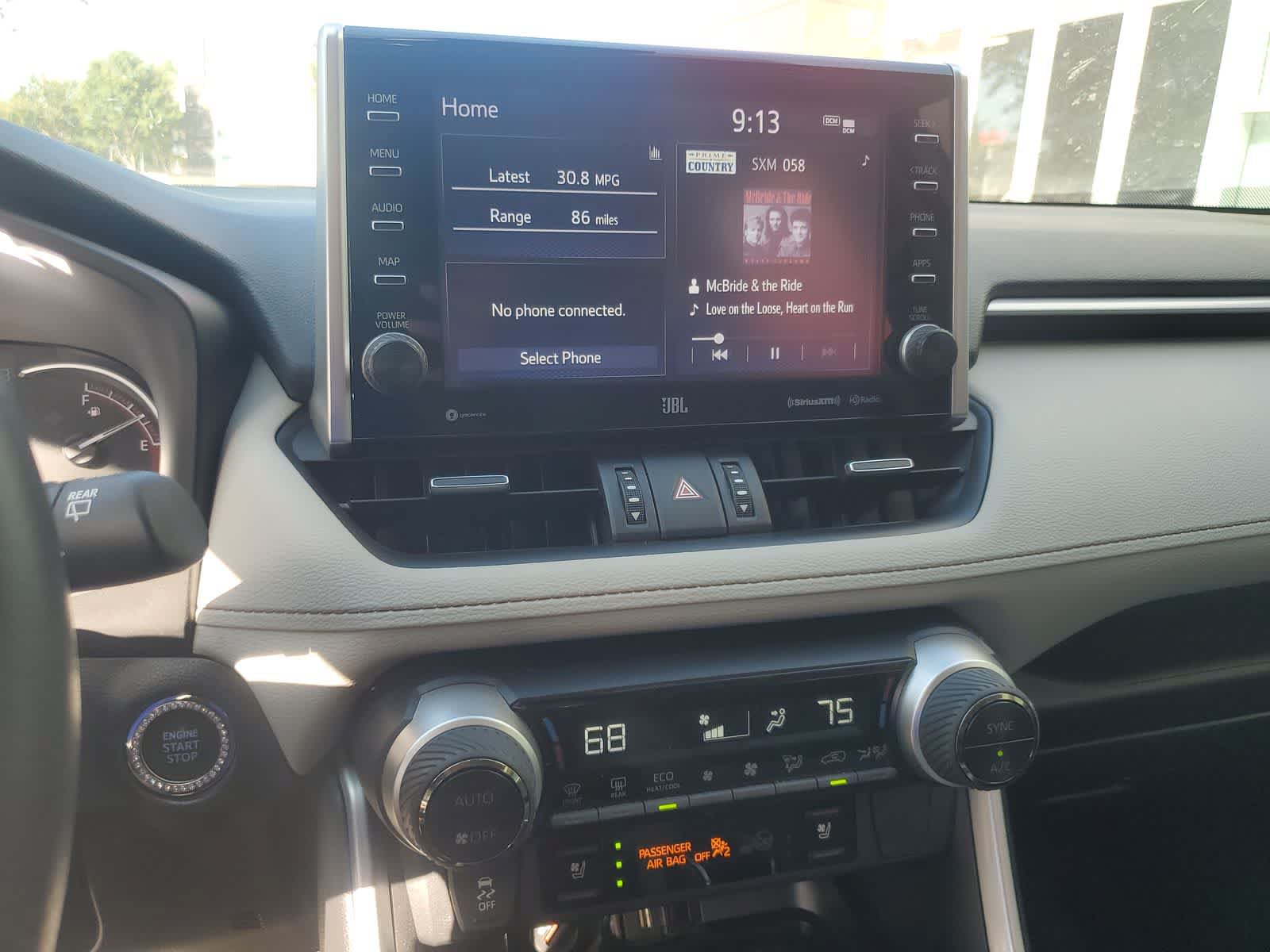 Used 2022 Toyota RAV4 Limited FWD image 15