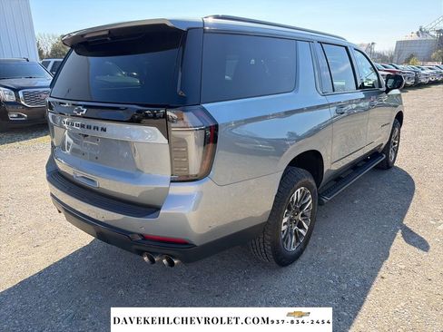 Used 2026 Chevrolet Suburban Z71 w/ Comfort Package image 6