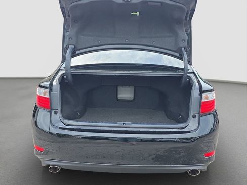 Used 2013 Lexus ES 350 w/ Luxury Pkg FWD image 17