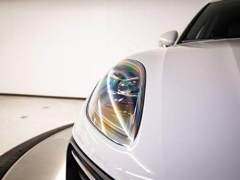 New 2026 Porsche Macan S AWD/4WD image 13