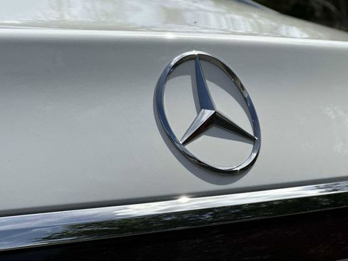 Used 2025 Mercedes-Benz E 450 4MATIC Sedan image 10