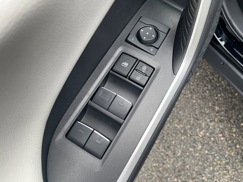 New 2025 Toyota RAV4 Limited image 25