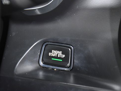 Used 2016 Chevrolet Camaro LT image 18