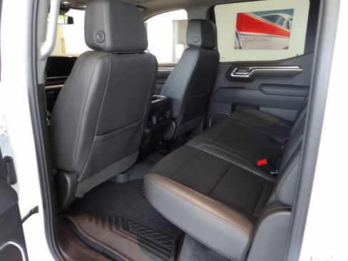 Used 2025 Chevrolet Silverado 1500 RST w/ RST All Star Premium Package AWD/4WD image 19