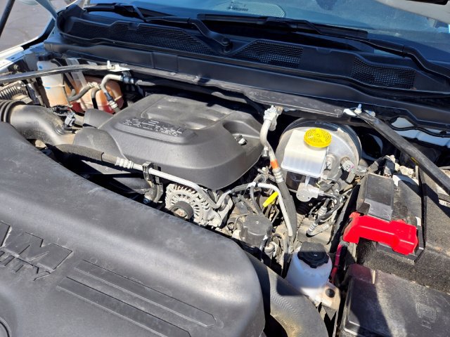 Used 2024 RAM 2500 Big Horn AWD/4WD image 23