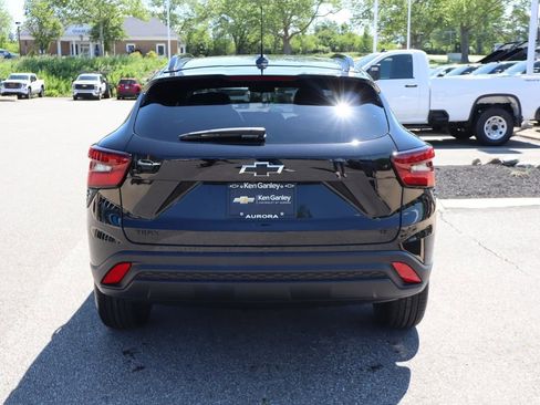 New 2026 Chevrolet Trax LT w/ Driver Confidence Package FWD image 29