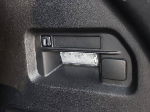 Used 2025 Ford Explorer ST-Line AWD/4WD image 64