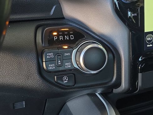 Used 2021 RAM 1500 Big Horn AWD/4WD image 26
