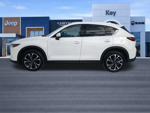 Used 2022 MAZDA CX-5 AWD 2.5 S w/ Premium Package image 2
