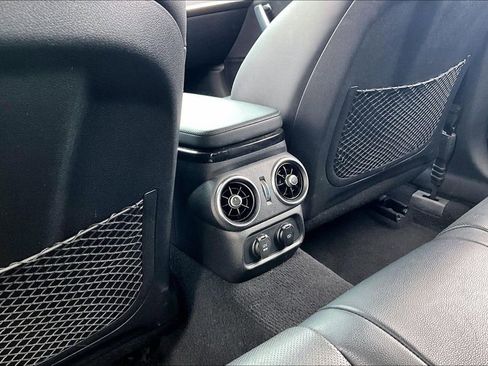 Certified 2019 Kia Stinger image 25