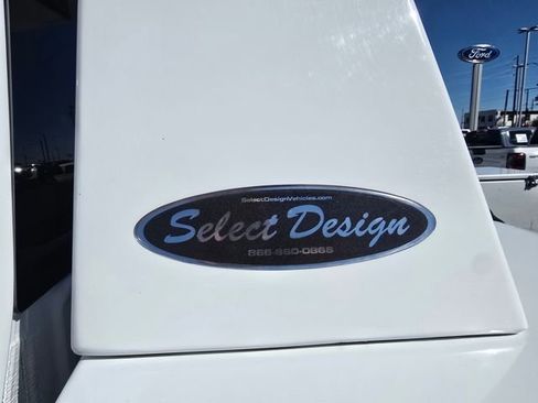 Used 2022 Ford F450 Lariat w/ Lariat Value Package image 12