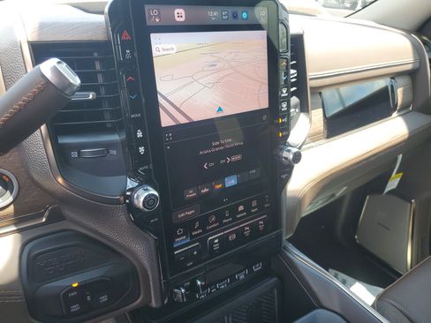 New 2026 RAM 3500 Longhorn AWD/4WD image 17