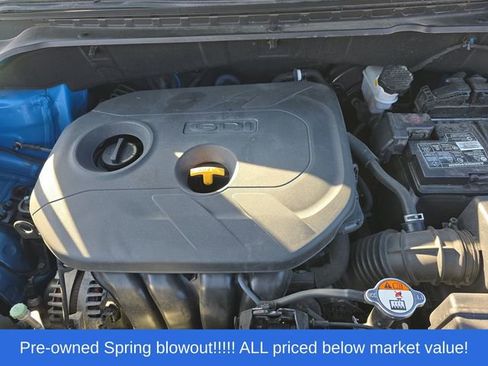 Used 2016 Kia Soul + w/ Designer's Package FWD image 12