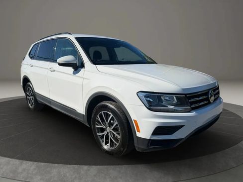 Used 2021 Volkswagen Tiguan S FWD image 3